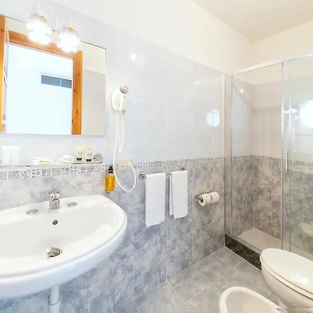 Hotel Grazia Scannella 4*