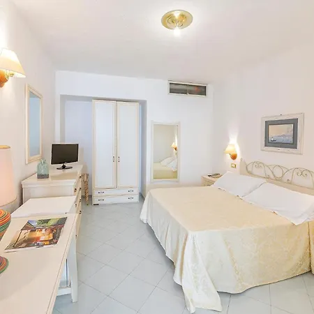 Hotel Grazia Scannella 4*