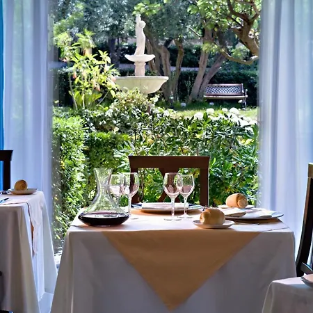Grazia Scannella Hotel 4*