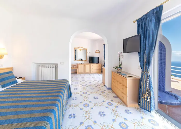 Hotel Grazia Scannella 4*