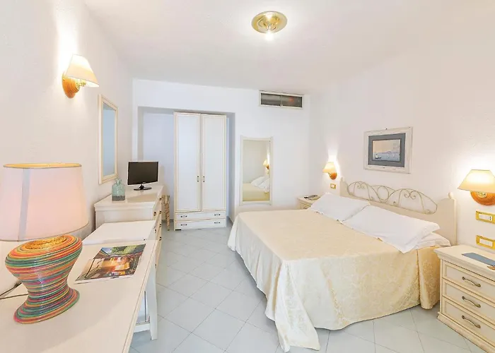 Hotel Grazia Scannella 4*