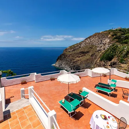 Grazia Scannella Otel