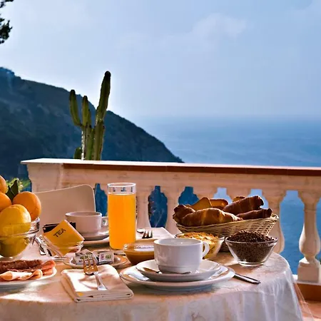 Grazia Scannella Otel 4*