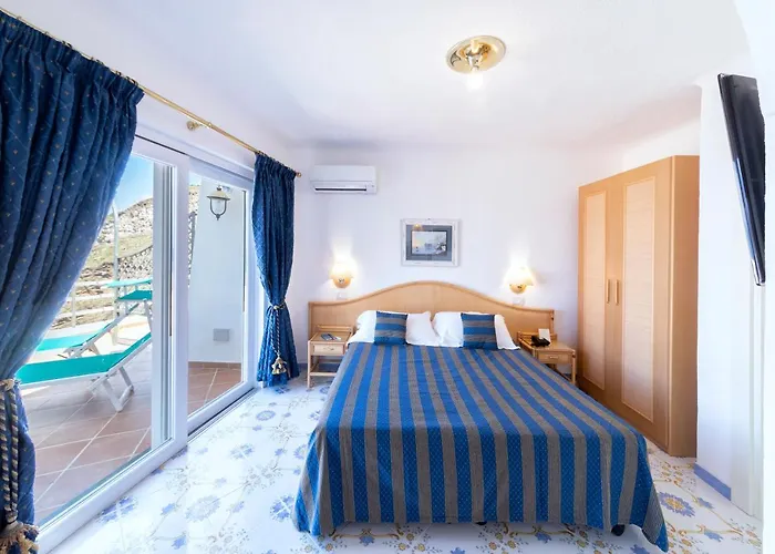 Grazia Scannella Hotel Forio (Isola d'Ischia)